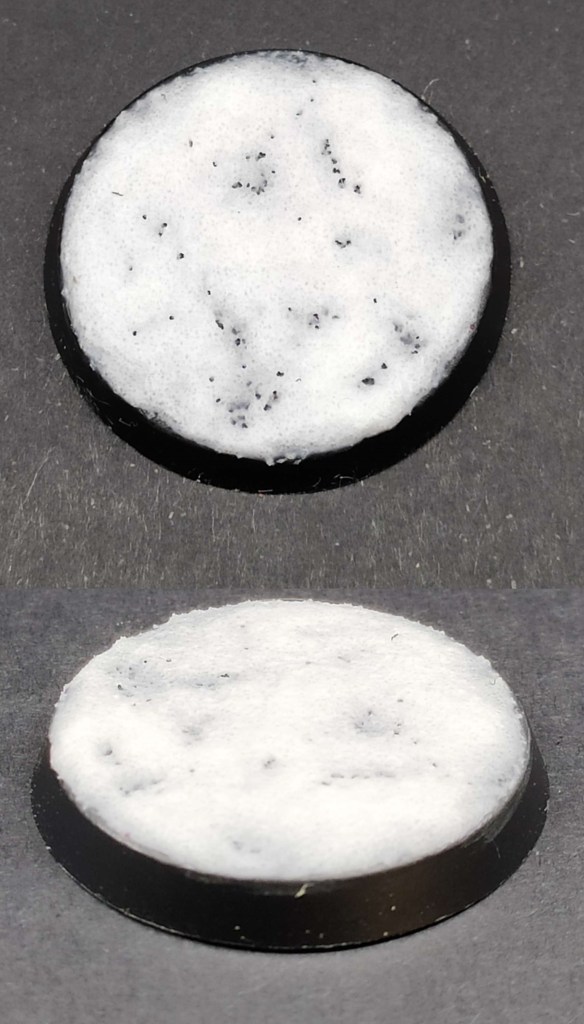 Soclage et socles Neige