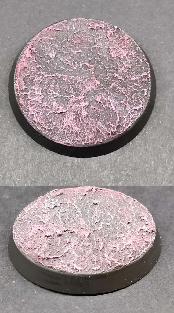 Soclage et socles Terre violette