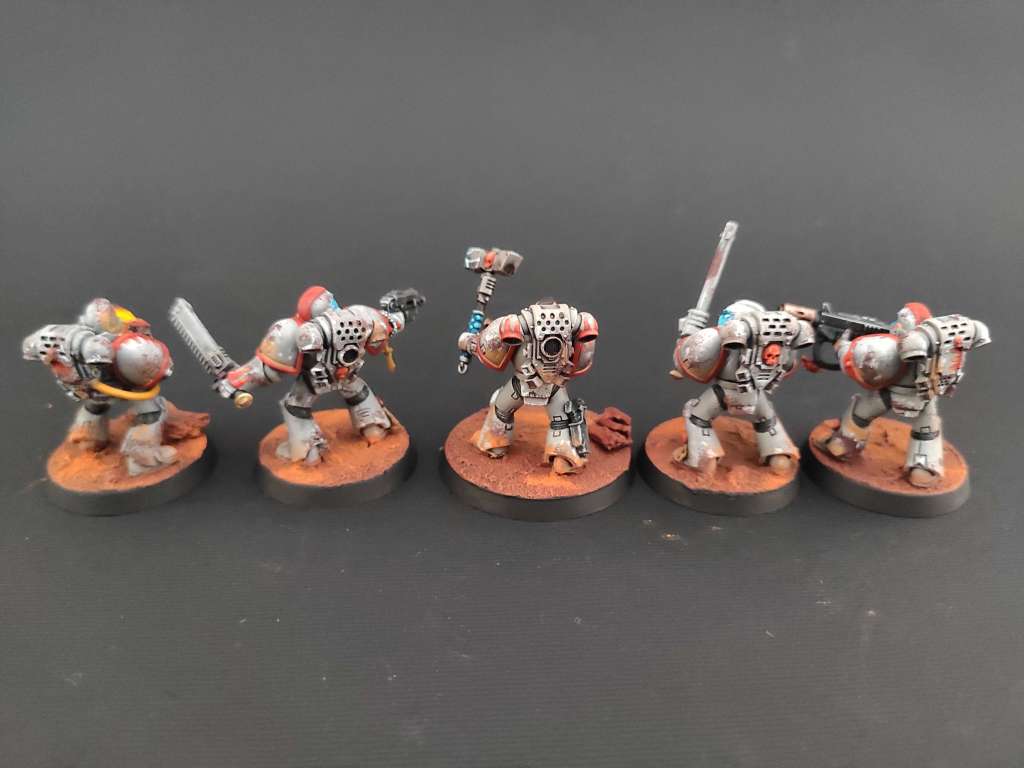 Warhammer 40000- Figurines - Miniatures - Service de peinture figurine - peintre figurine - Custom service - Age of Sigmar - Peintre professionnel