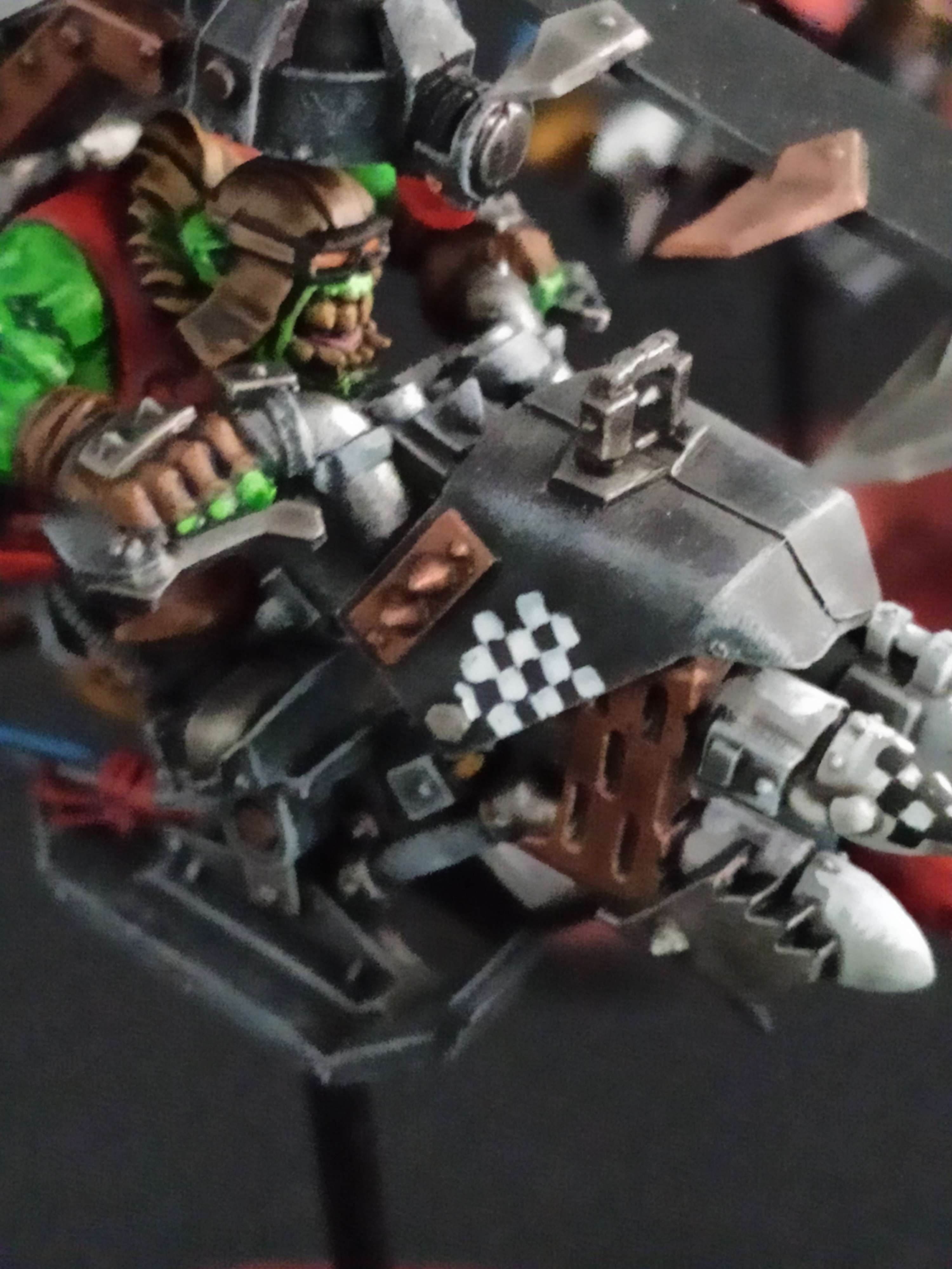 Warhammer 40000- Figurines - Miniatures - Service de peinture figurine - peintre figurine - Ork