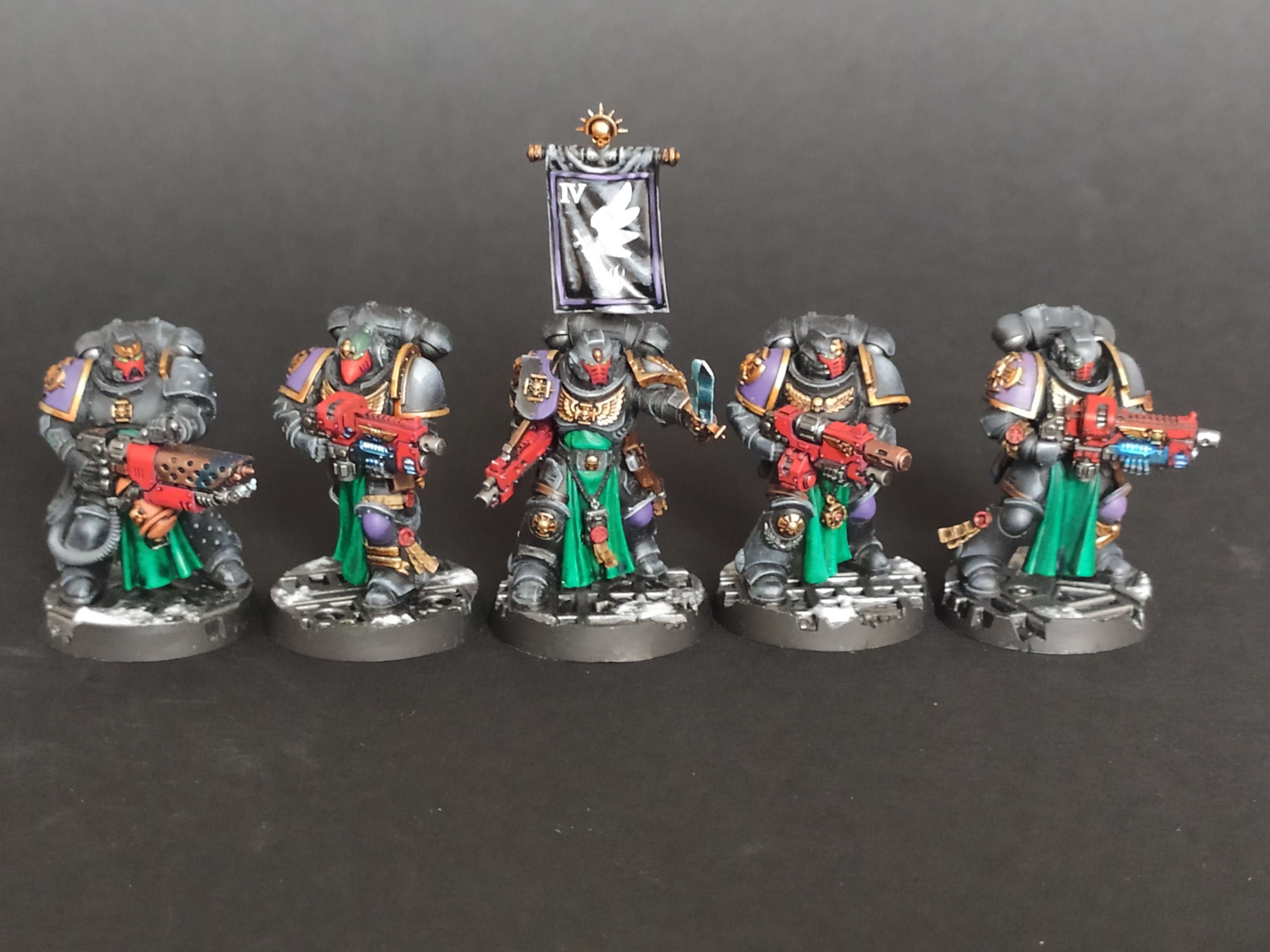 Warhammer 40000- Figurines - Miniatures - Service de peinture figurine - peintre figurine - Space Marines - Dark Angels