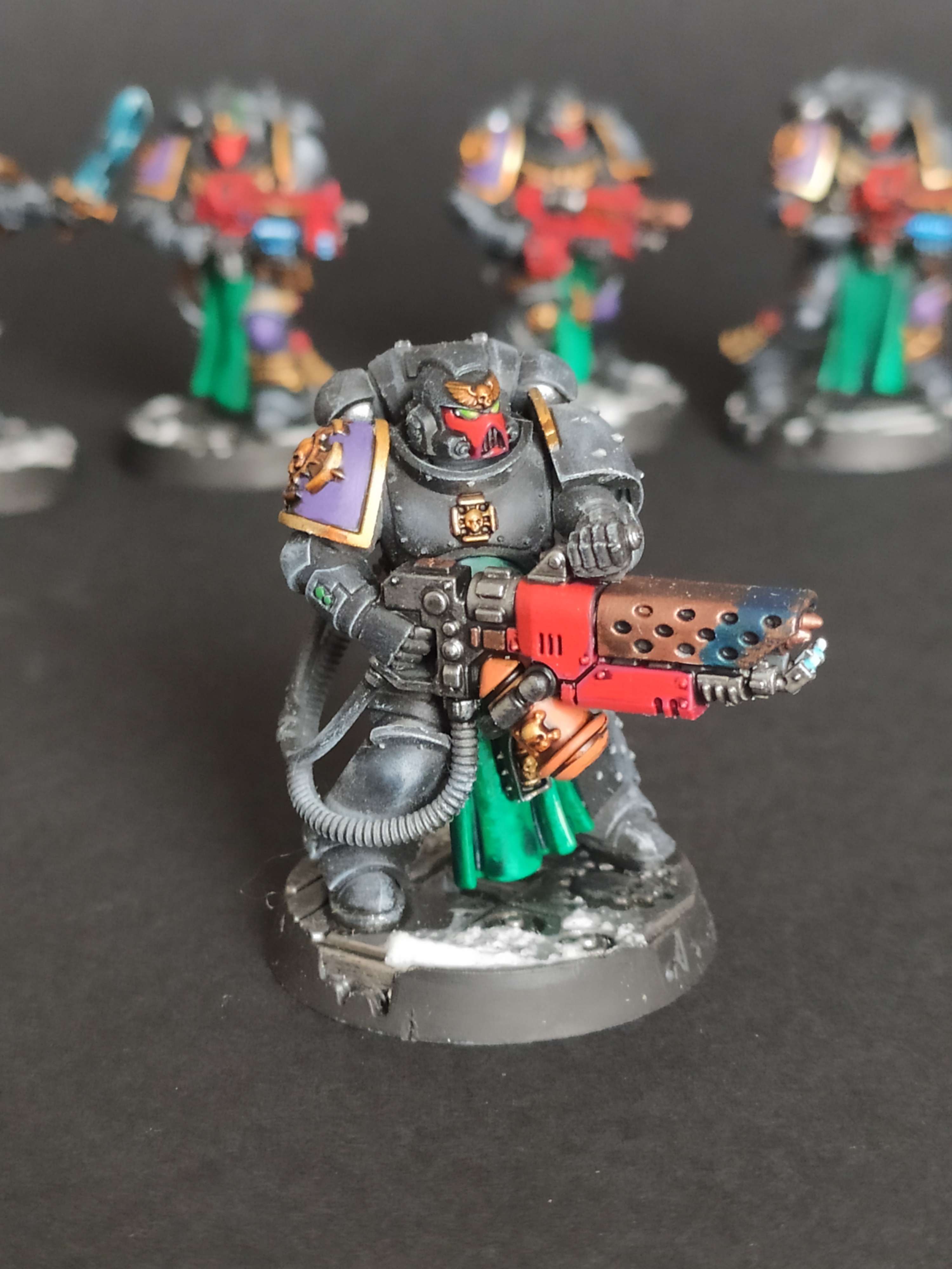 Warhammer 40000- Figurines - Miniatures - Service de peinture figurine - peintre figurine - Space Marines - Dark Angels