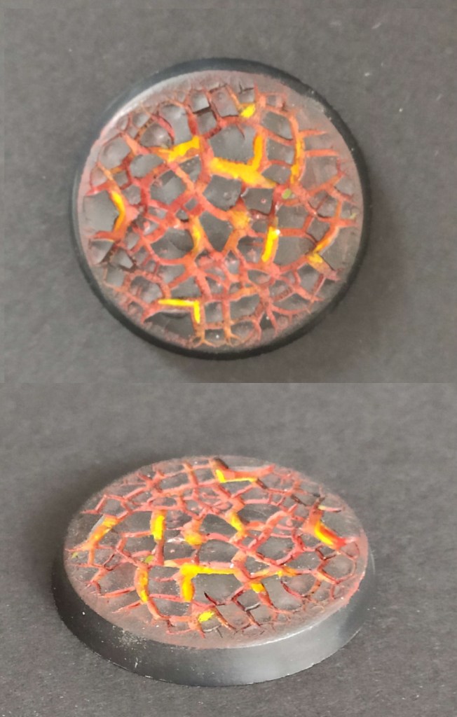 Soclage et socles Terre volcanique craquelée