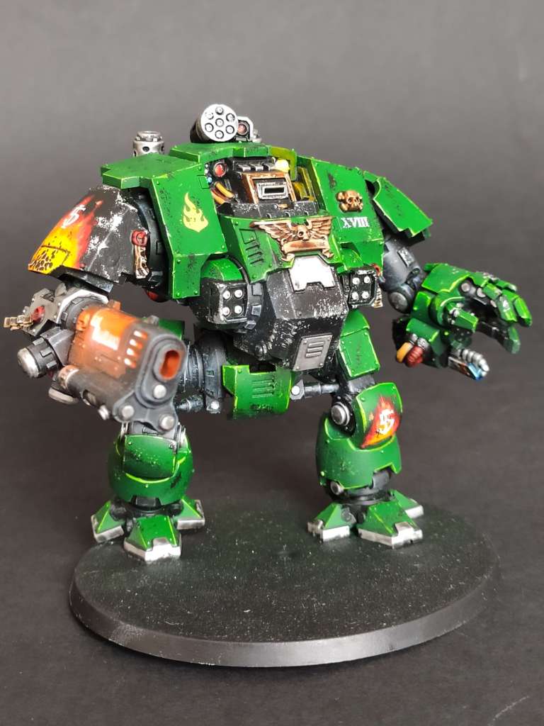 Galerie de photos de figurines peintes par Clarius Painting : des Space Marines Salamanders du jeu Warhammer 40000