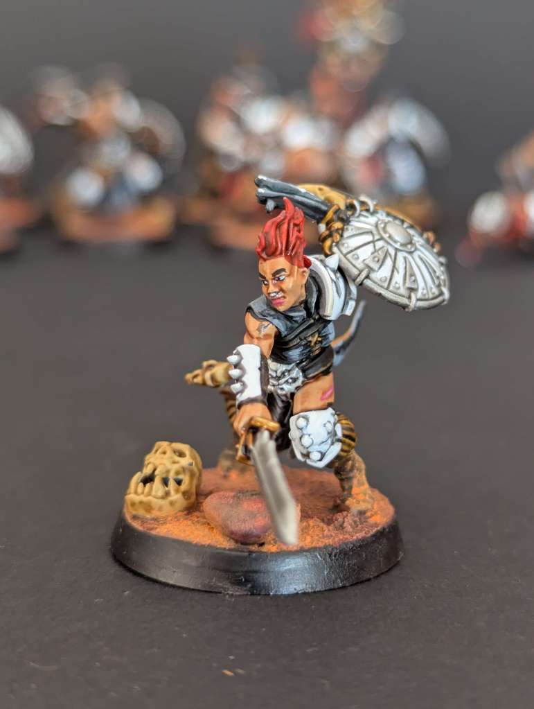 Maraudeurs Noir-serment avec armes à une main